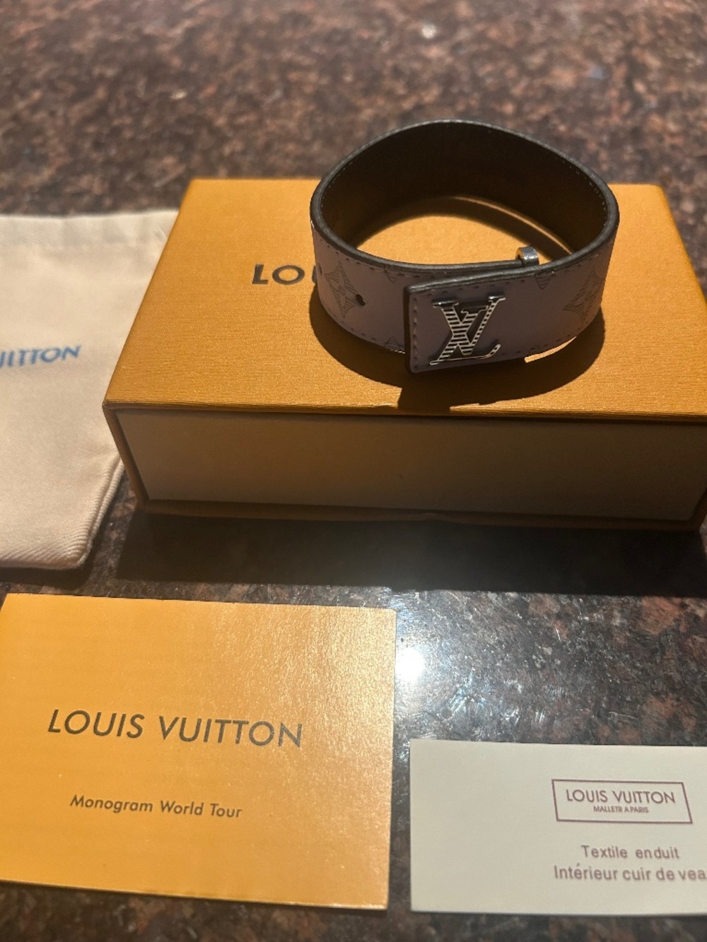Louis Vuitton bracelet white with pattern